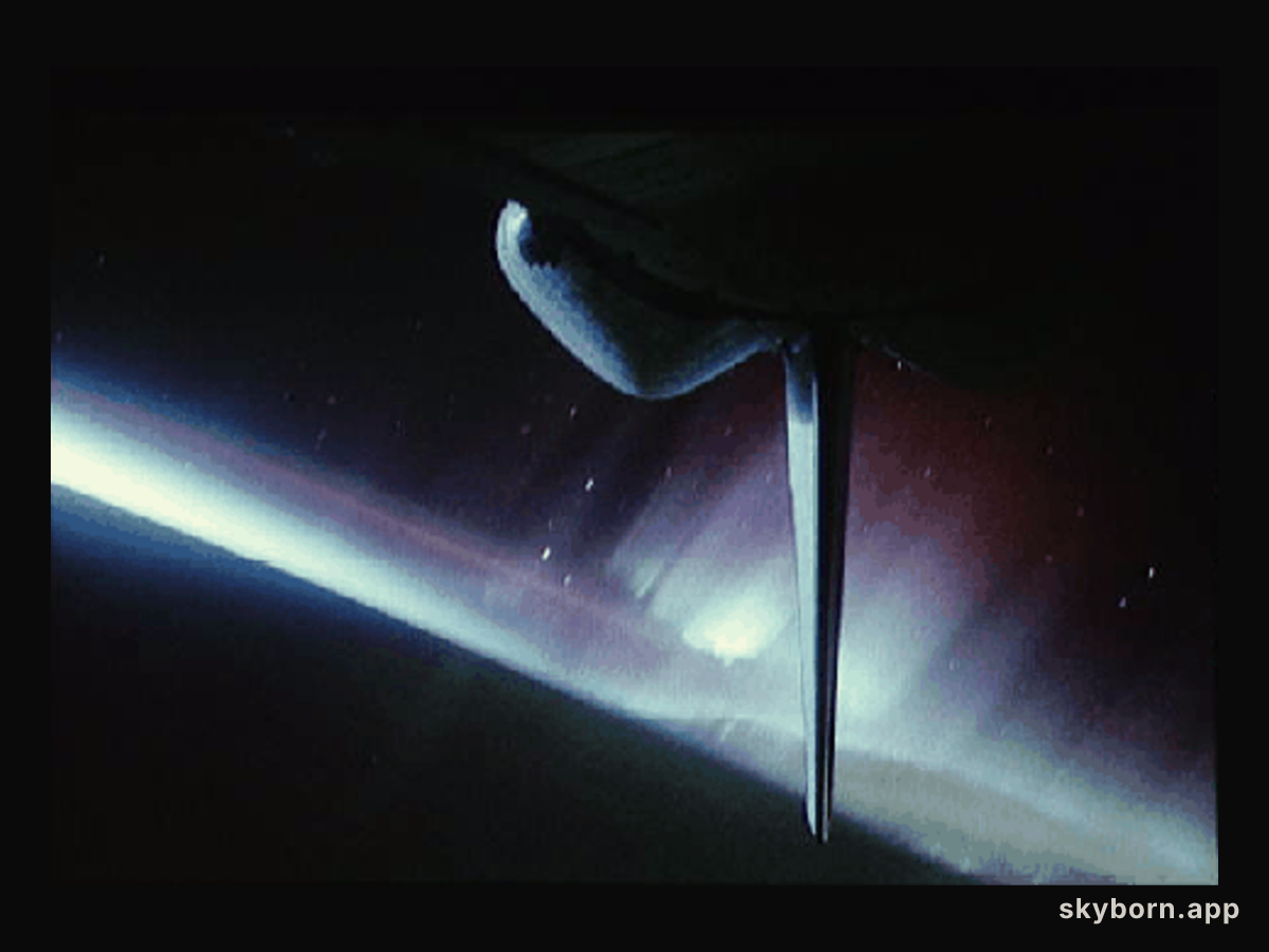 Aurora Astern