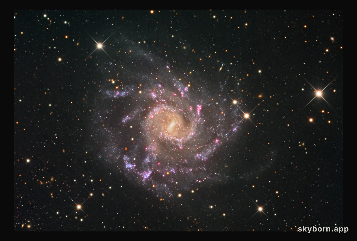 Grand Spiral Galaxy NGC 7424