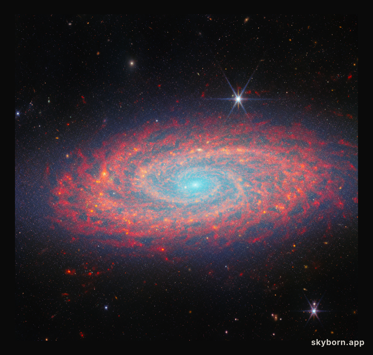 Tracing spiral arms in infrared